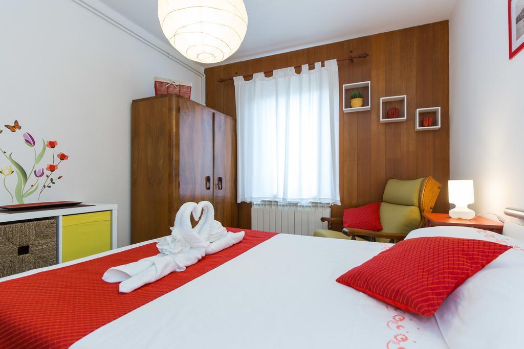 Home Away From Home With A Heated Pool Punat Eksteriør billede